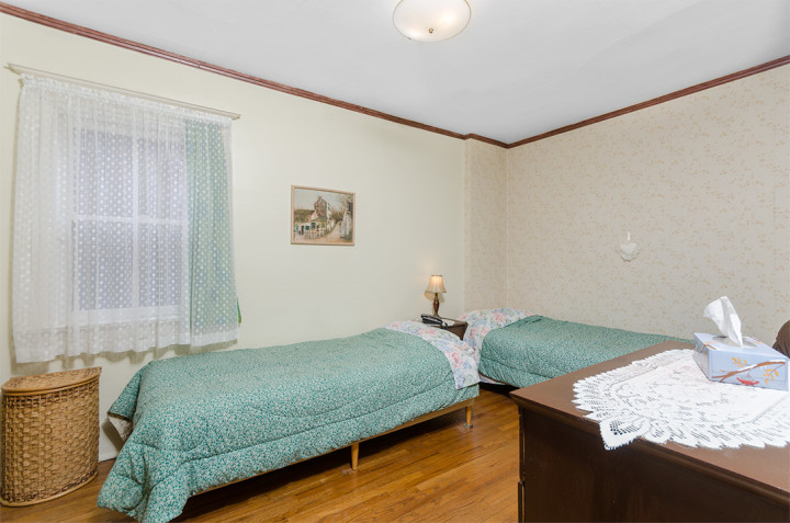 Third Bedroom, 468 Merton Street, Toronto Midtown, Davisville Village, from Jethro Seymour, one of the top Toronto Real Estate agents