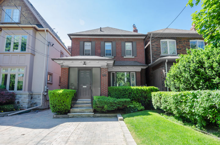 247 Belsize Drive | Home for sale in Davisville Village by Top 1% real estate Broker Jethro Seymour. Buying or selling call for expert advice - 416-712-0767